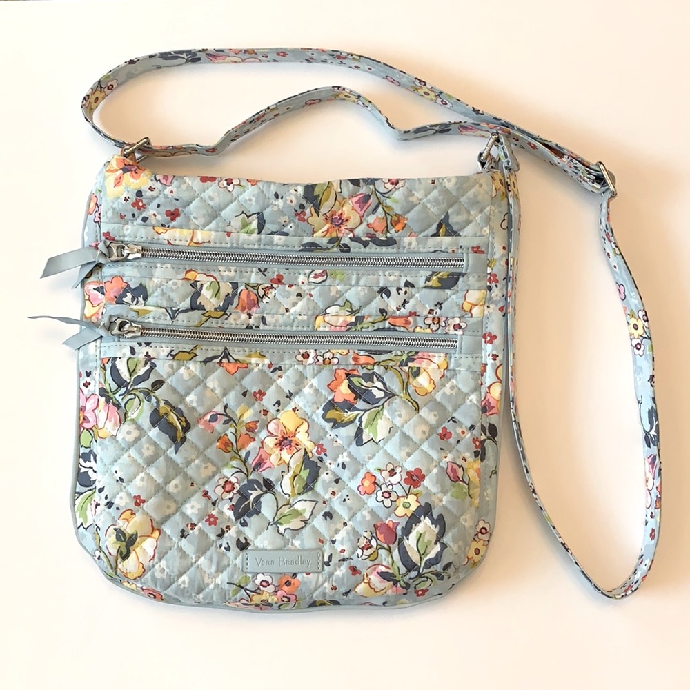 EUC Vera Bradley Triple Zip Crossbody Bag, Floating Garden (summer ‘20 pattern)